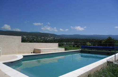 Saint-Saturnin-les-Apt Villa | Ideal pied-à-terre in the heart of the Luberon Regional Natural Park