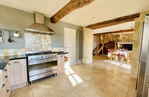 Saint-Vivien-de-Monsegur Villa | Idyllic Villa in Rural SW France with Pool & Views