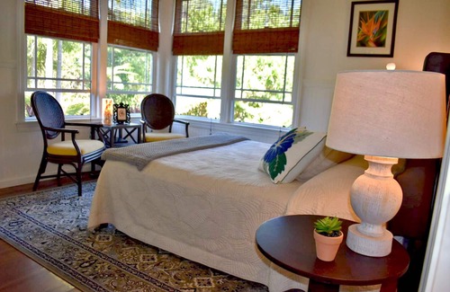 Pepeekeo Villa | Idyllic 20-acre, ocean-view estate with streams, waterfalls, groves and gardens.