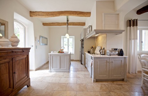 Bonnieux House | Idyllic! Authentic 18th century property entirely restored