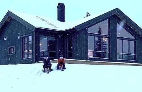 Skeikampen House | Idyllic cabin with great view right by the slopes