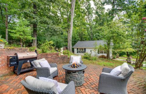 Cave Spring Apartment | Idyllic Cave Spring Studio with Patio and Fire Pit!