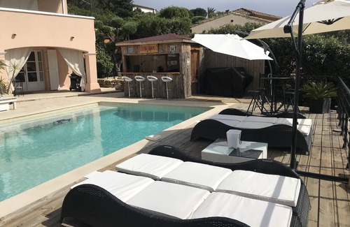 La Nartelle Apartment | IDYLLIC, CHARMING APARTMENT