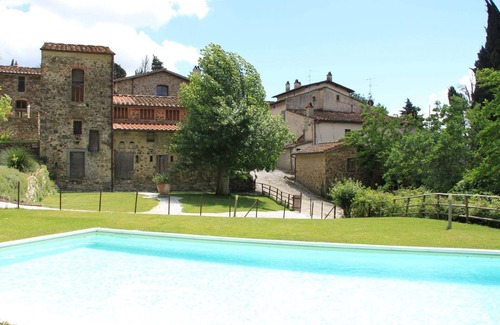 Sesto Fiorentino House | Idyllic Tuscan Hideaway with Pool and spa
