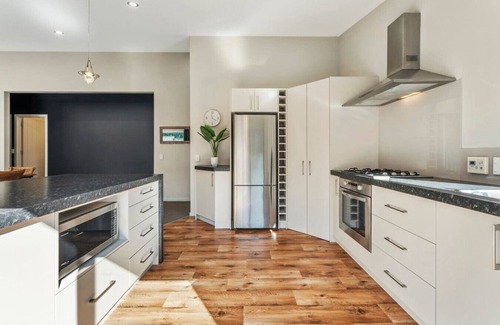 Taupo House | If I can dream with wifi & pets