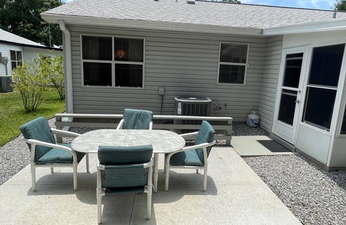 Silver Lake House | If Privacy is the Key, Come Stay in This Beautiful 2 Bdrm 2 Bath w/BBQ