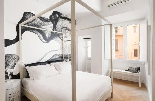 Repubblica Apartment | Iflat New Spacious & Classy Apartment in Monti