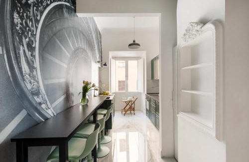 Repubblica Apartment | Iflat New Spacious & Classy Apartment in Monti