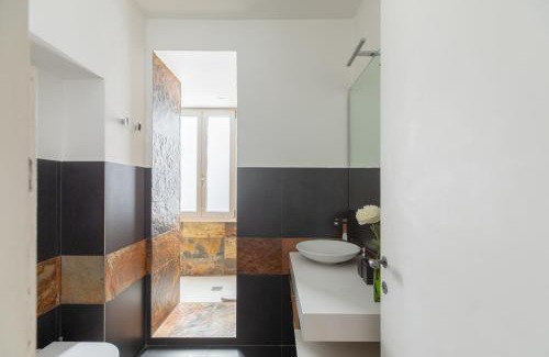Repubblica Apartment | iFlat Timeless Elegance in the Center of Rome