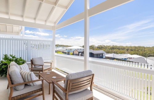 Mollymook House | Igloo - Mini in Mollymook