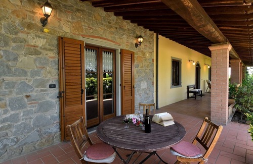 Castroncello Villa | Il Bel Laghetto, Castiglion Fiorentino, Arezzo and Cortona