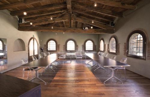 Arlate House | Il Borgo - 1711 Luxury Guest House