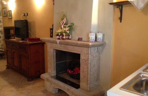 Scapoli Apartment | Il borgo 28