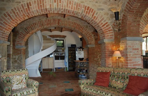Umbertide Villa | Il Casale: Luxury Villa With Stunning Views Over The Niccone Valley