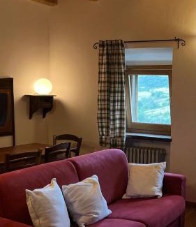 Campo di Giove House | Il castello - Casa Beatrice