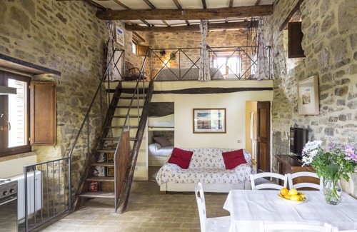Pierantonio House | Il Fienile - The Hayloft