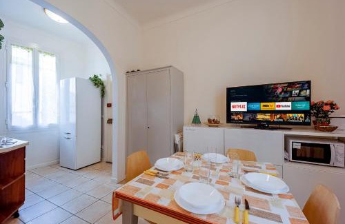 Sanremo Apartment | Il Gattino di Sanremo - Trilocale centro e stazione del treno