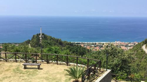 Belmonte Calabro Bed & Breakfast | Il Muraglio