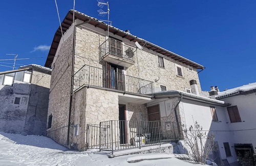 Casamaina House | Il Rifugio sul Colle - Holiday home in Campo Felice