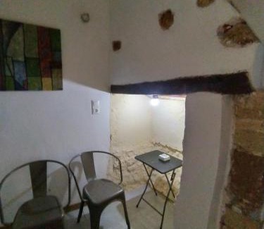 Old Town House | Iliotropio Art
