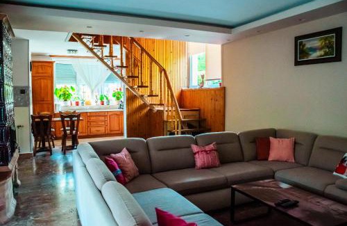 Balatonfured House | Illyés Vendégház