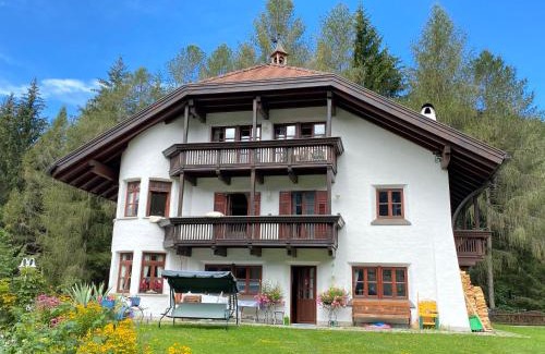 Rasun di Sotto Apartment | Im weißen Schlössl Friedemann