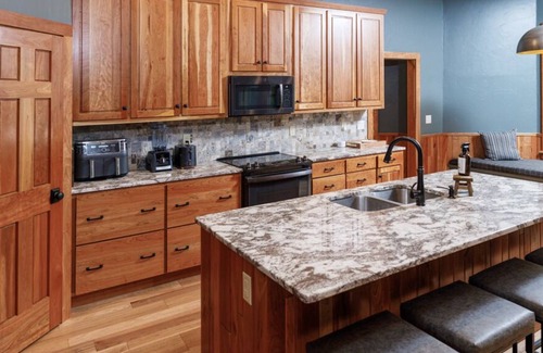 Ephraim Cabin | Immaculate and Secluded Ephraim Escape