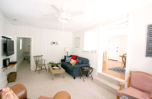 Brevard House | Immaculate barn apartment on stunning property in beautiful Brevard, NC!