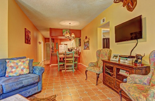 New Braunfels Condo | Immaculate Comal riverfront! Across from Schlitterbahn! Pool & river access!