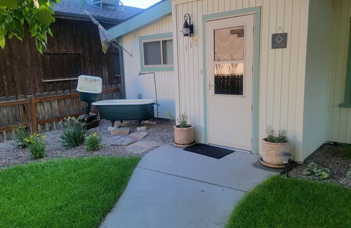 Ennis Cottage | Immaculate, homey and perfectly located for your stay in downtown Ennis.