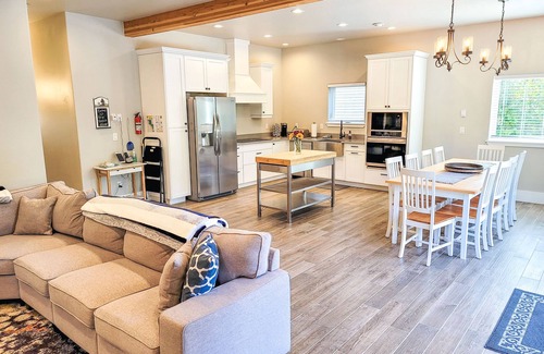 Netarts House | Immaculate newly built home less than 5 minutes to the beach!