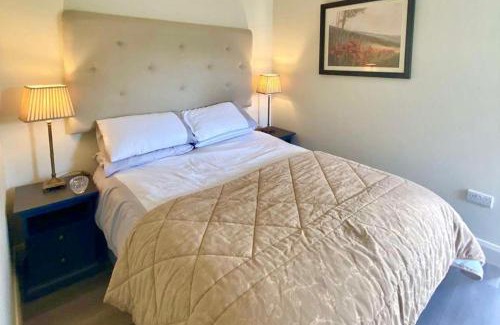 Kilruane Apartment | Impeccable 1-Bed Apartment in gated secure setting