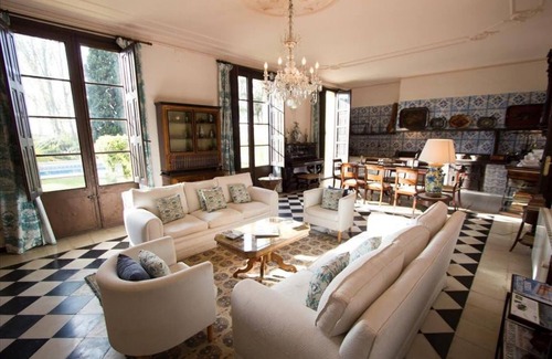 Banyeres del Penedes Villa | Impressive and Idyllic mansion for up to 40 people!