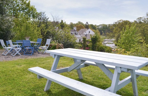 Newbridge Cottage | In a rural setting, abundant in wildlife.