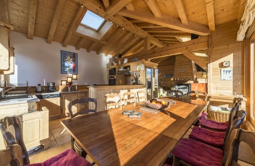 Chamonix City Centre Ski Chalet | IN CHAMONIX, LUXURY CHALET, full south, front the Mont Blanc