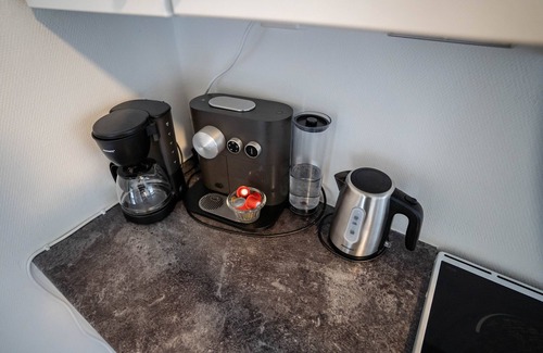 Stavanger Apartment | In Heart of Stavanger BnB with Billiard & Sauna