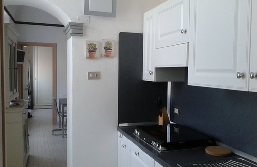 Loano Apartment | In historic building, Two-room apartment in the heart of Loano, cod. CIN IT009034C2JAZ8HVPK