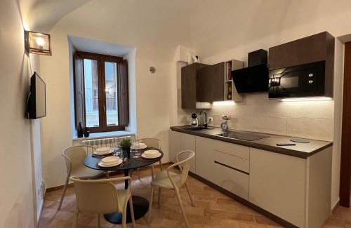 L'Aquila Apartment | IN MEDIA URBE - intero appartamento