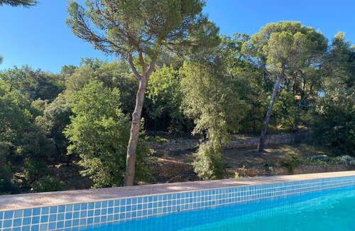 Bagnols-sur-Ceze Villa | In Provence, large villa with swimming pool, 3400 m2 garden, 30 mn from Avignon