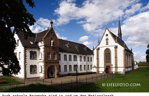 Schleiden Apartment | In Scheurener Berg, with a view over the Schleiden valley.