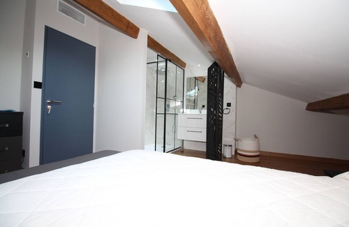 La Roque-d'Antheron Bed & Breakfast | In the heart of La Roque d'Anthéron, at the gateway to the Lubéron region