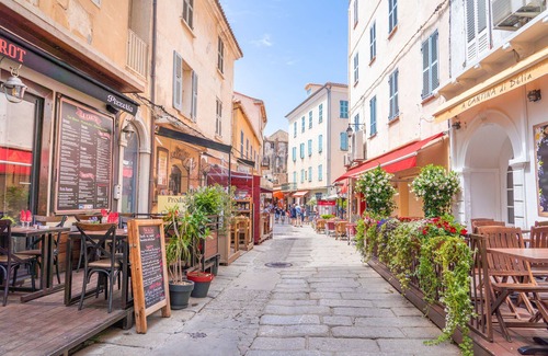 Calvi House | In the heart of Calvi, duplex between the pedestrian street and the port