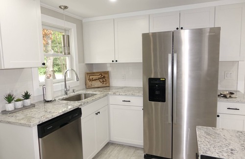 Hyannis House | In the Heart of Cape Cod - 3 bed 2 bath Hyannis Cottage