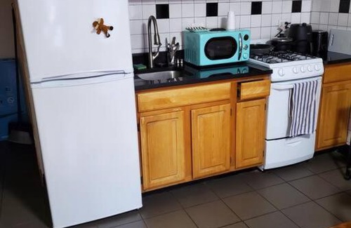Midtown West Apartment | In the heart of nyc! Time sq, theater district, javits center