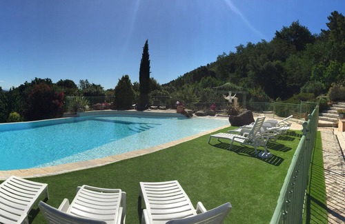 Saint-Raphael House | In the heart of the forest, a little paradise just a few minutes from CANNES