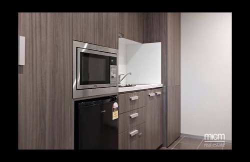 North Melbourne Apartment | In the middle of the city Melbourne