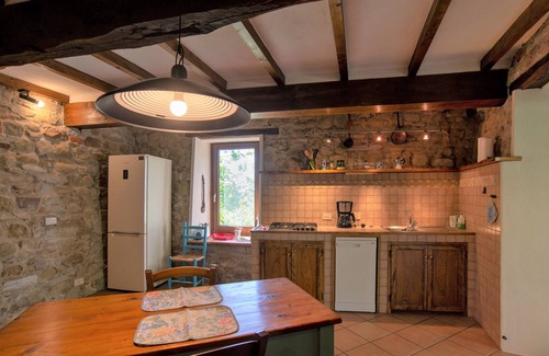 Figline e Incisa Valdarno Apartment | Incisa In Val D Arno: Country Farm Holidays in Tuscany - Apartment for rent in the tuscan countryside