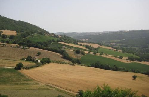 Serra San Quirico House | Incontro là dove si perde il giorno