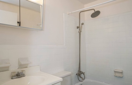 Over-the-Rhine Apartment | Incredibly Comfortable 2 bedroom