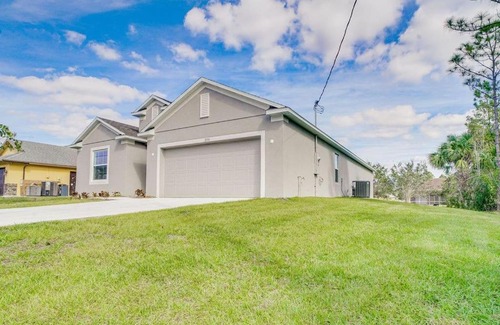 Port Saint Lucie House | Indalo House Brand New Sleep like 5 star hotel